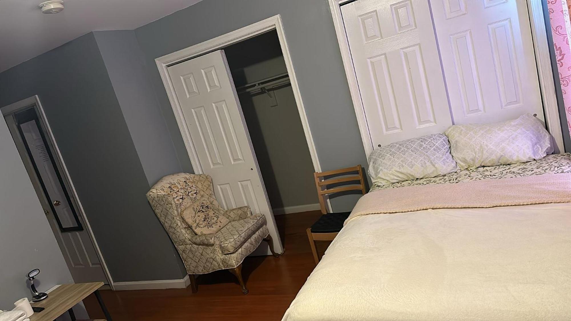 ניוארק Divine Villa Guest House 65 Sherman 6Mins To Airport And 4Mins To Penn Station חדר תמונה